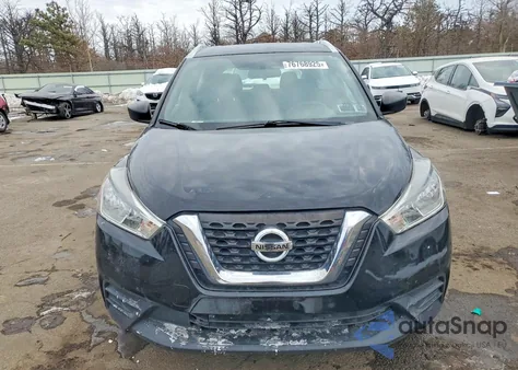 2019 Nissan Kicks S z USA, uszkodzony, nr VIN 3N1CP5CU9KL488250